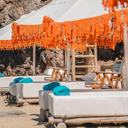 La Local House Hotel