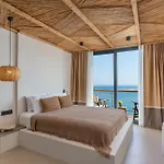Hotel La Local Beach&hotel 3*
