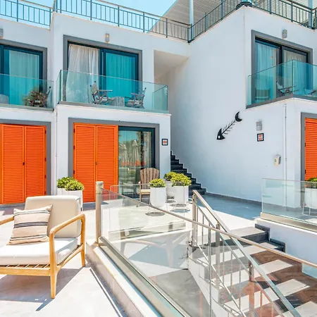 La Local House Hotel