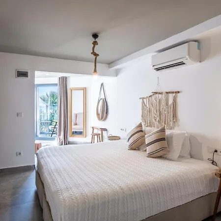 La Local House Yalıkavak