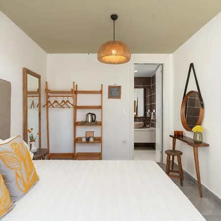 호텔 La Local Beach&hotel 3*