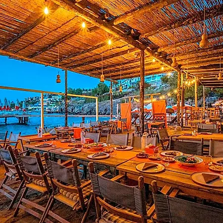 La Local Beach&hotel Szálloda Yalıkavak