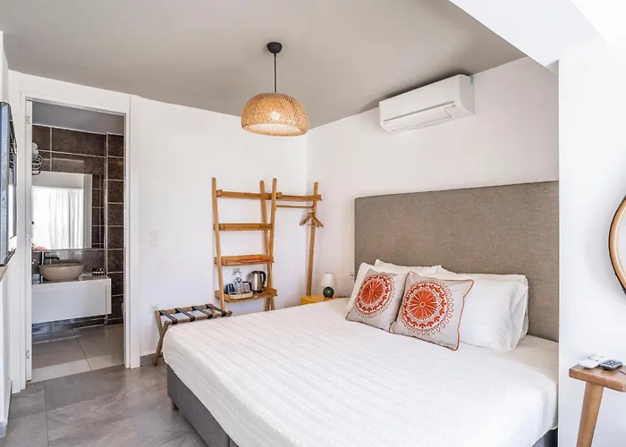 La Local Beach&hotel