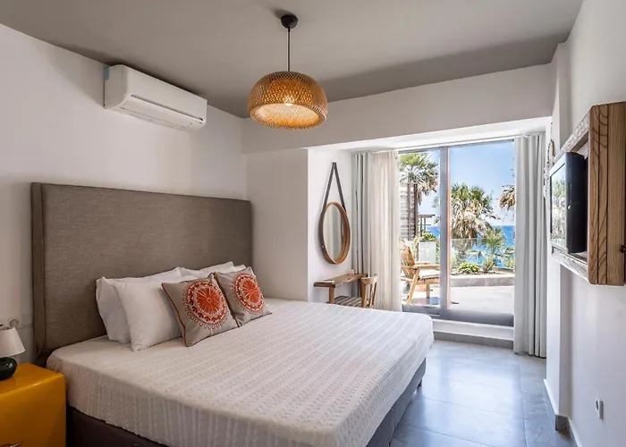 호텔 La Local Beach&hotel 얄리카베크