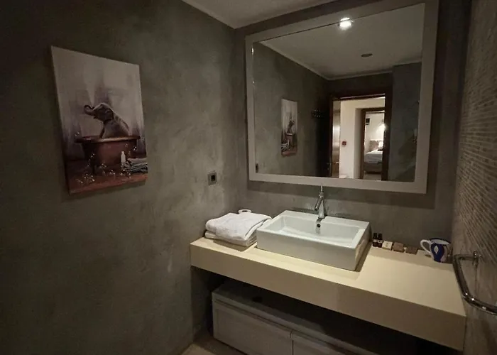 La Local Beach&hotel Ξενοδοχείο 3*
