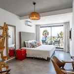 酒店 La Local Beach&hotel 3*