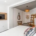 La Local Beach&hotel 3*