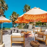 La Local Beach&hotel 酒店 3*